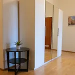 With 2 Bathrooms- 5 Minutes From Old Town - 102 M2 Apartment Prague