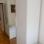 With 2 Bathrooms- 5 Minutes From Old Town - 102 M2 * Prague