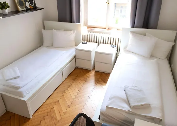 With 2 Bathrooms- 5 Minutes From Old Town - 102 M2 * Praag