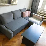 With 2 Bathrooms- 5 Minutes From Old Town - 102 M2 Apartamento Praga