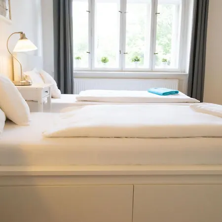 Apartments 5 Minutes Walk From Old Town - 102 M2 W Balcony, View, Shower Plus Bath דירה *