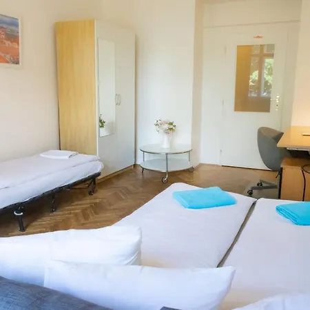 Apartments 5 Minutes Walk From Old Town - 102 M2 W Balcony, View, Shower Plus Bath דירה *