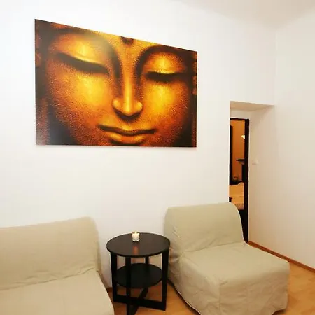 Апартаменты With 2 Bathrooms- 5 Minutes From Old Town - 102 M2 *