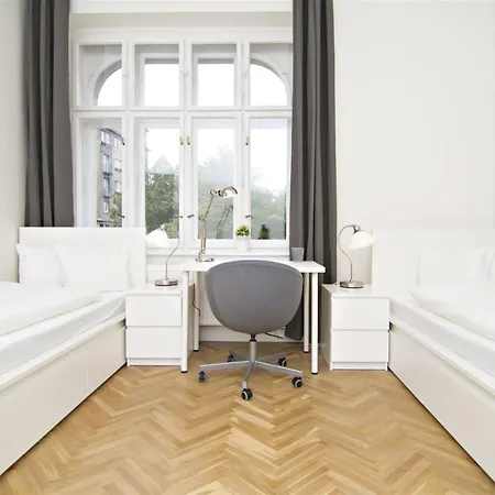 With 2 Bathrooms- 5 Minutes From Old Town - 102 M2 Апартаменты