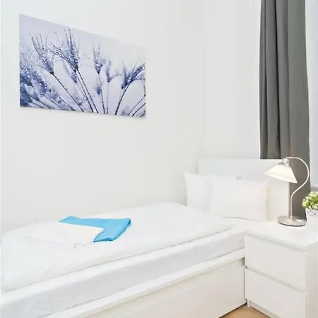 Апартаменты With 2 Bathrooms- 5 Minutes From Old Town - 102 M2 *