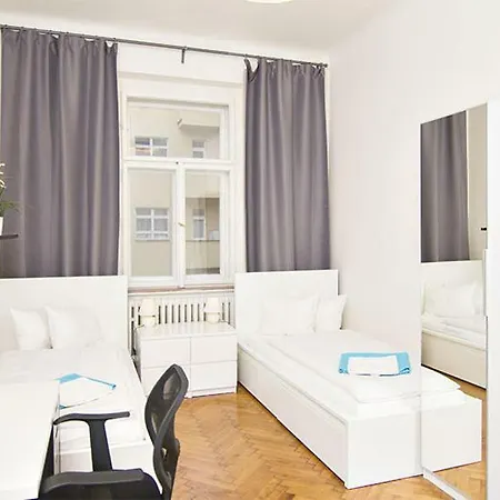 Апартаменты With 2 Bathrooms- 5 Minutes From Old Town - 102 M2