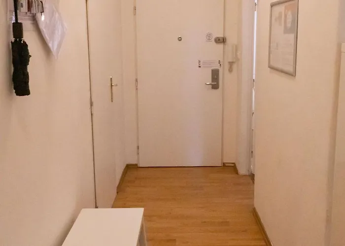 With 2 Bathrooms- 5 Minutes From Old Town - 102 M2 Appartement