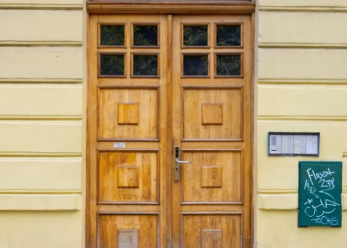 With 2 Bathrooms- 5 Minutes From Old Town - 102 M2 Appartement