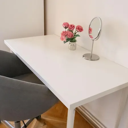 Apartment With 2 Bathrooms- 5 Minutes From Old Town - 102 M2 *