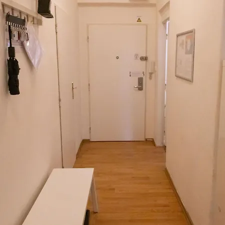 With 2 Bathrooms- 5 Minutes From Old Town - 102 M2 Apartment